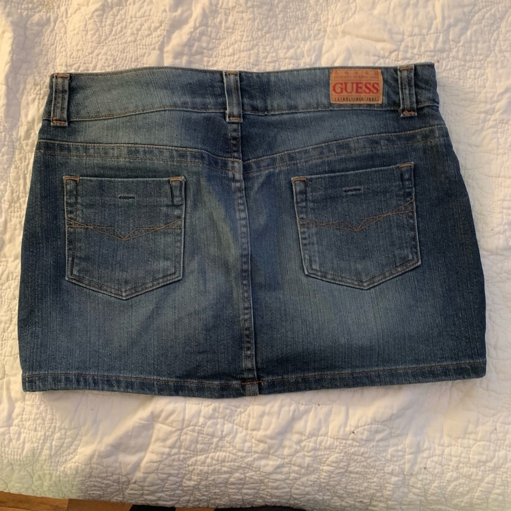 Guess Denim mini skirt & summer blouse - Picture 3 of 7